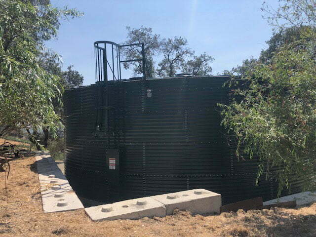 Water storage tank