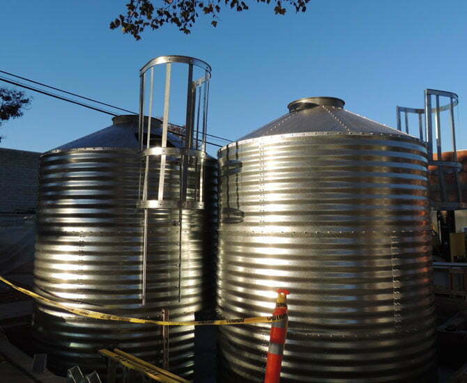 water storage tanks
